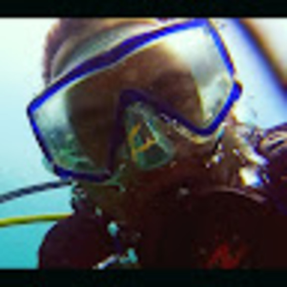 Meet your Posher, Tyler - Picture 1 of 1